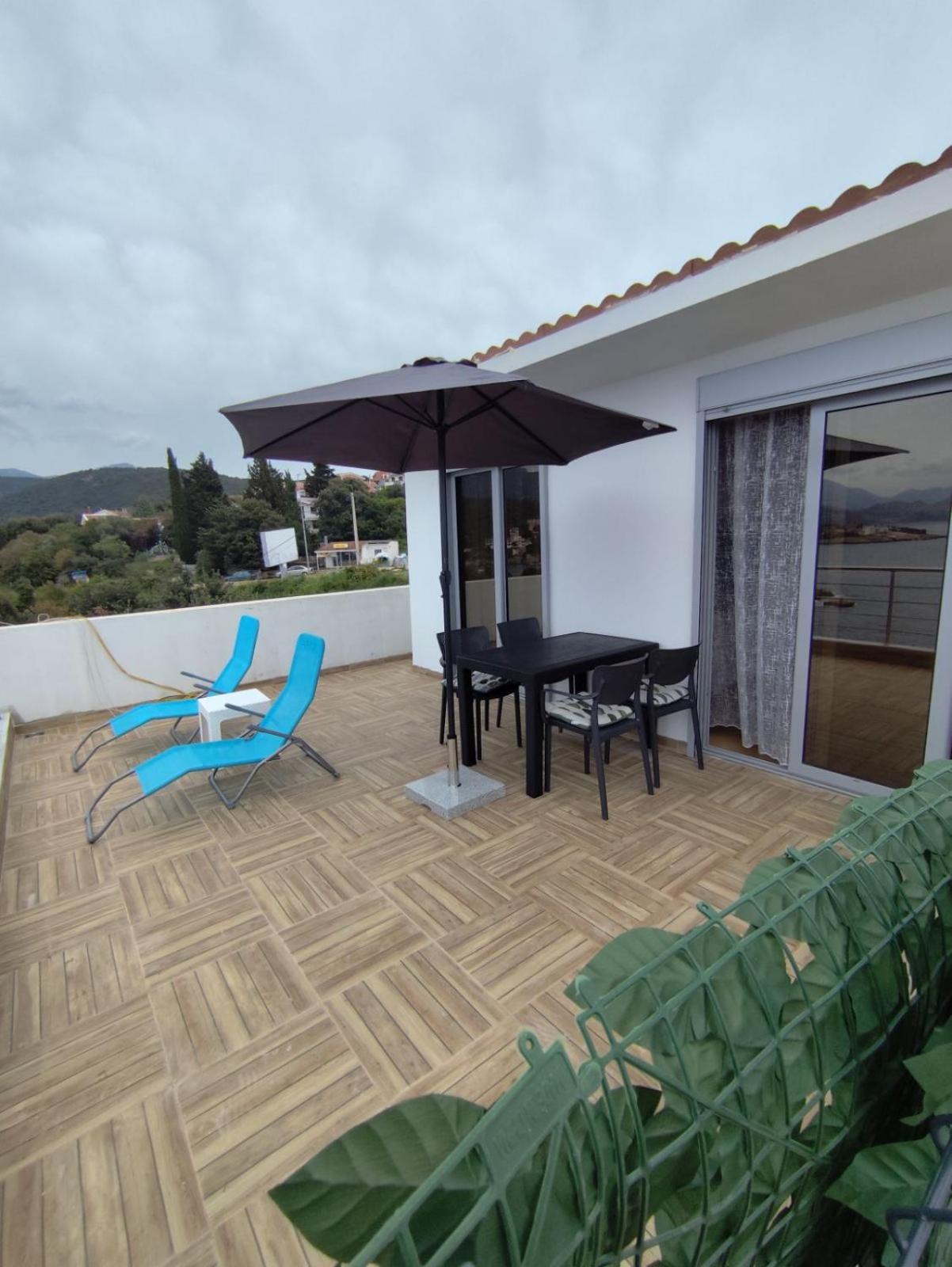 Apartment Sorelle Утеха Екстериор снимка