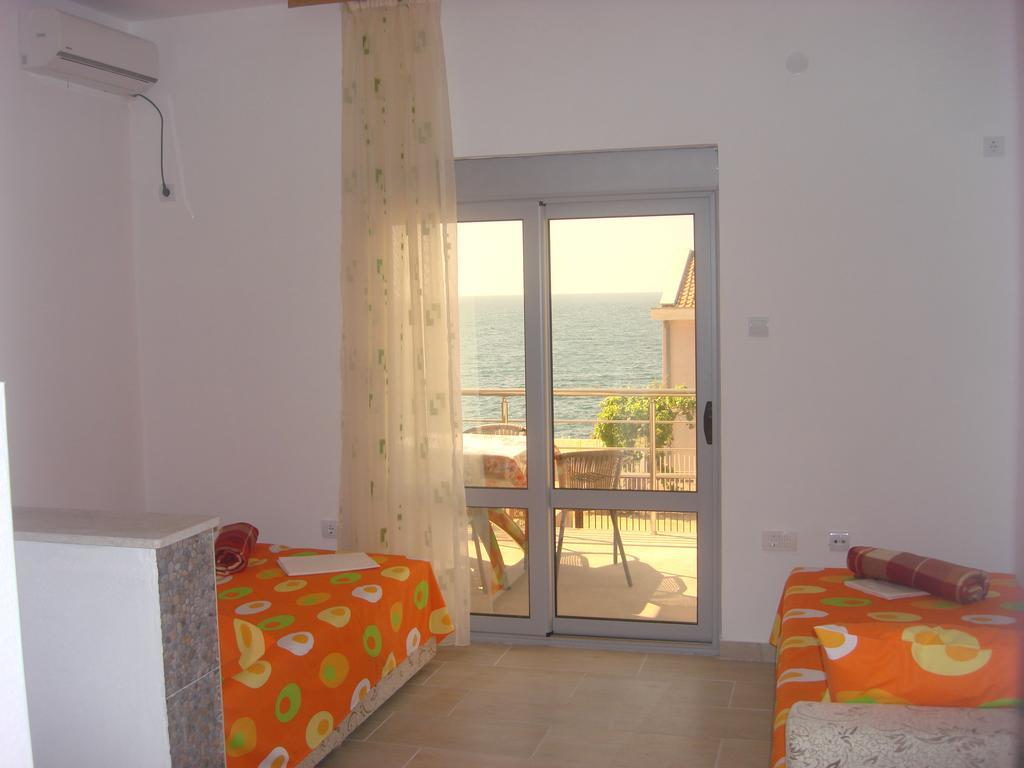 Apartment Sorelle Утеха Стая снимка