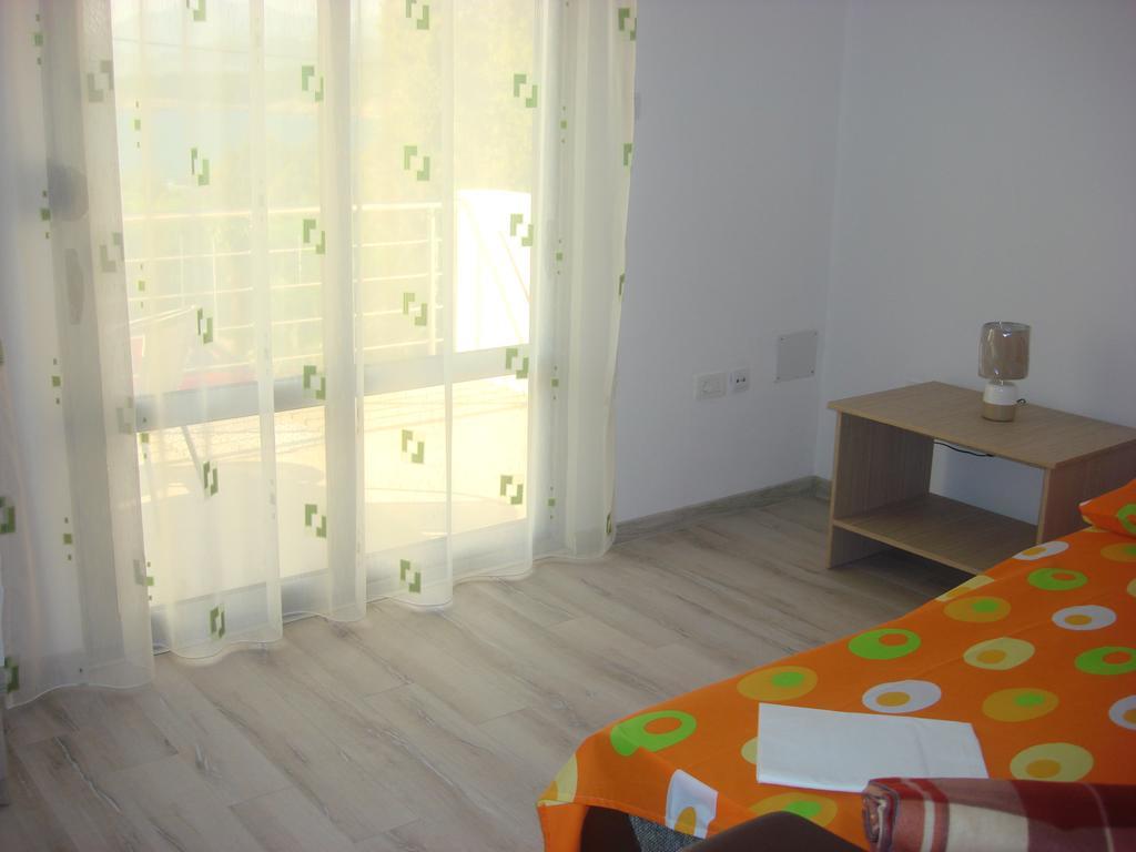 Apartment Sorelle Утеха Стая снимка