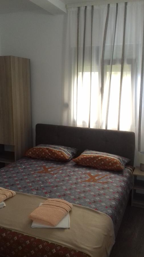 Apartment Sorelle Утеха Екстериор снимка